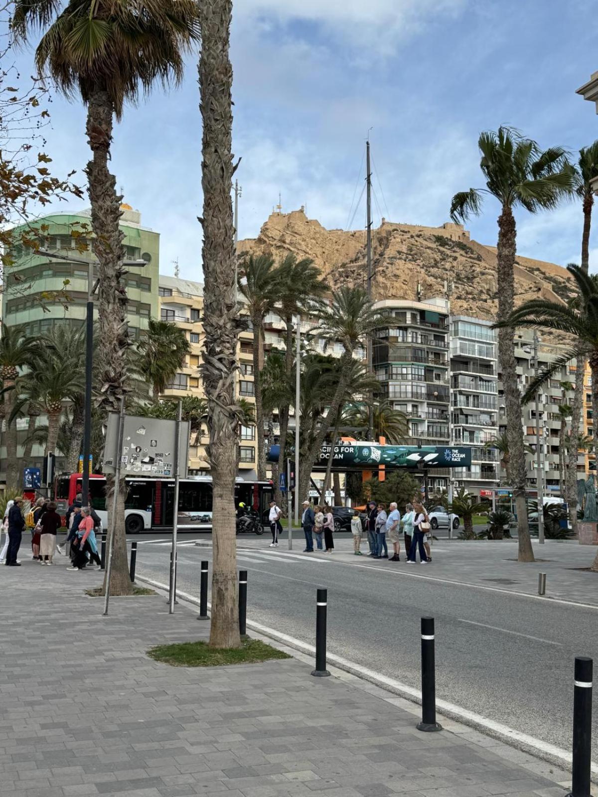 Apartamentos Playa Postiguet Alicante Exterior foto